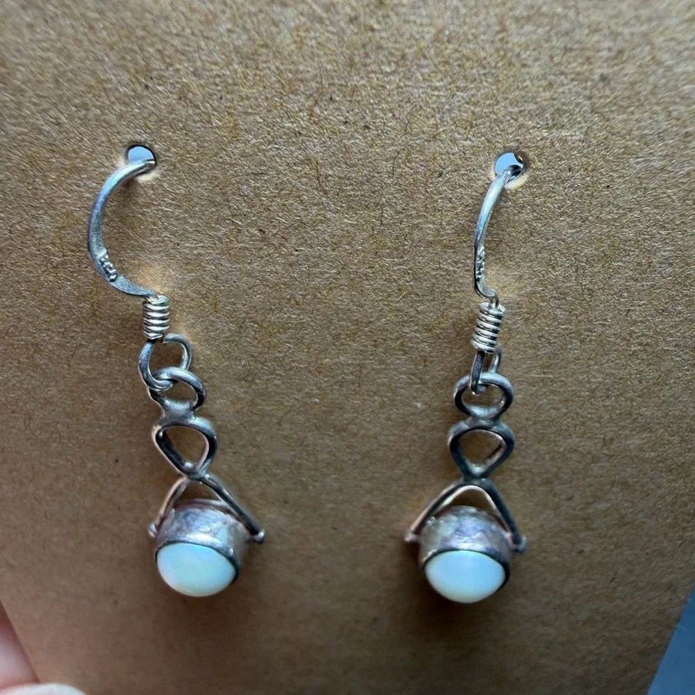 Bohemian 925 Sterling Silver Mother of Pearl Dangle - Picture 8 of 13